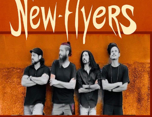 Affiche NEW-FLYERS AU LATINO