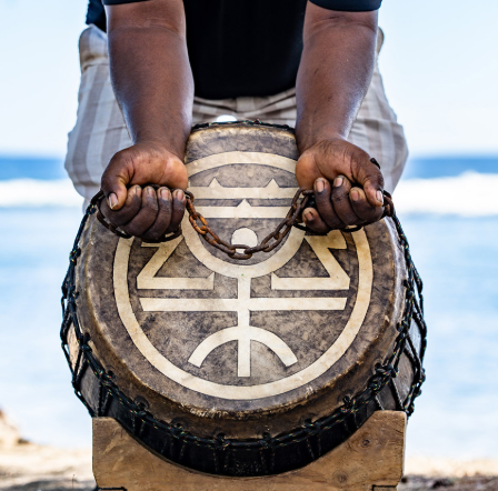 LA HOULE DÉCHAÎNÉE