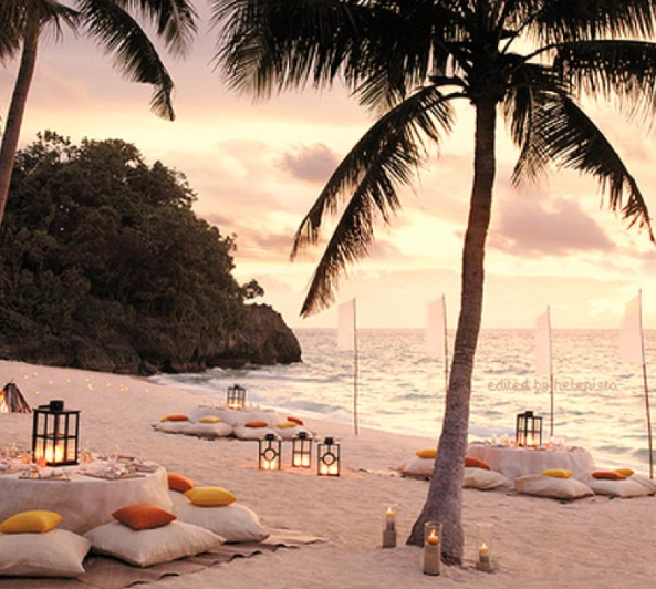 RÉVEILLON DE LA SAINT-SYLVESTRE