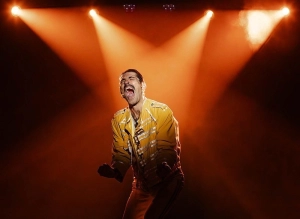 Je vis avec Freddie Mercury