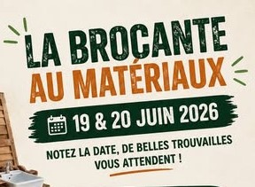 Brocante aux matériaux au port
